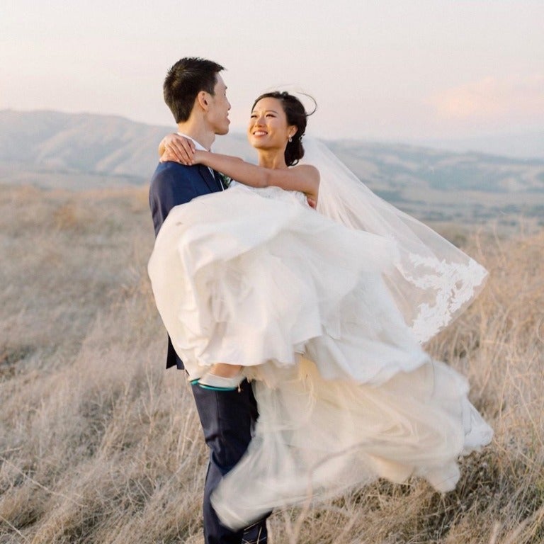 Tieks wedding shop